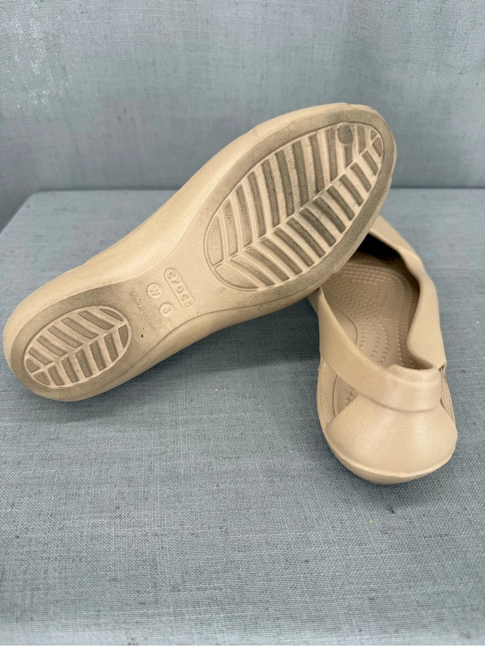 Crocs Sienna Bronze Shiny Casual Ballerina Slip On Flats Shoes Women's Size 5